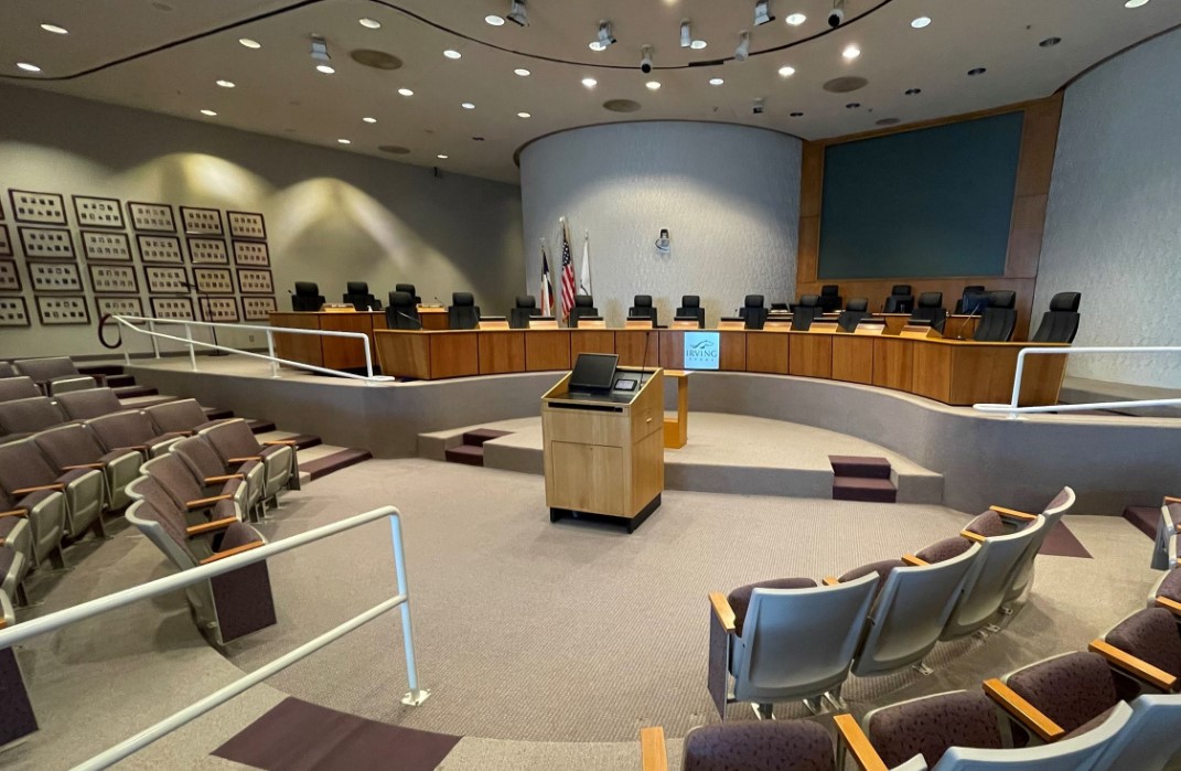 stories/irving-city-council.jpg