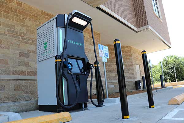 stories/electric-charging-station-south-irving.jpg