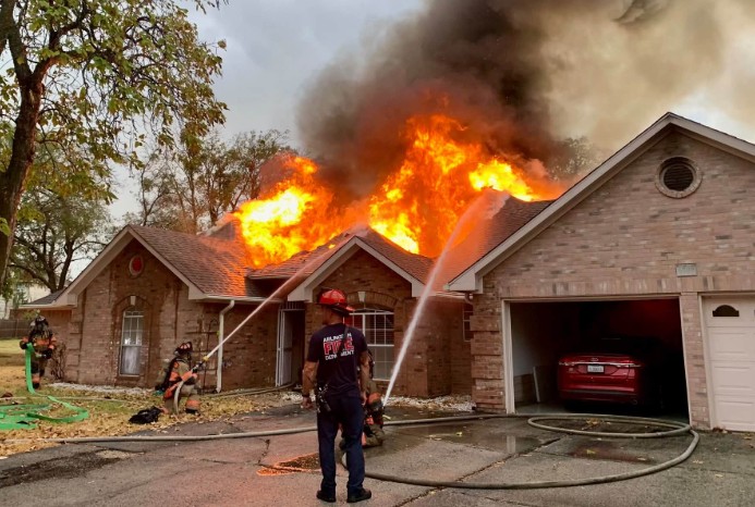 /irving_images/stories/new-york-ave-home-fire.jpg